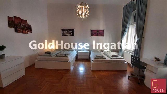 Eladó téglalakás, Budapesten, VII. kerületben, Rákóczi úton