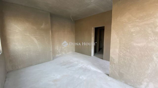 Eladó téglalakás, Dunaharasztin 98.033 M Ft, 3 szobás