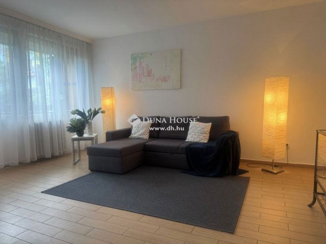 Kiadó téglalakás, albérlet, Debrecenben 240 E Ft / hó, 2 szobás