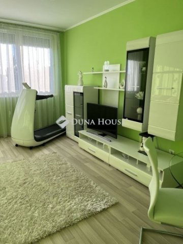 Eladó panellakás, Budapesten, XIV. kerületben 68.9 M Ft, 2 szobás