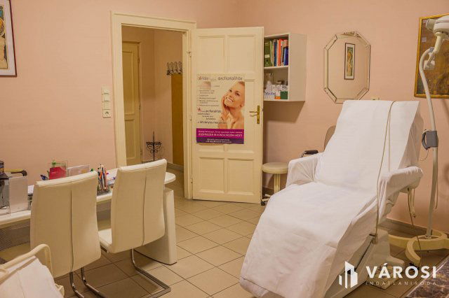 Eladó téglalakás, Szegeden 36 M Ft, 1 szobás