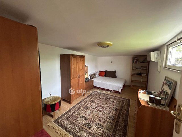 Eladó családi ház, Hajdúszoboszlón 31.7 M Ft, 4+1 szobás