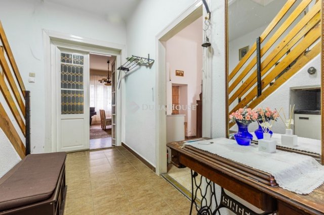 Eladó családi ház, Budapesten, XIV. kerületben 135 M Ft