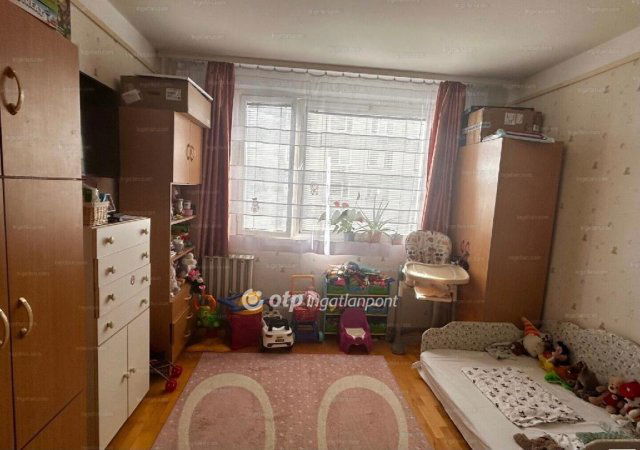 Eladó panellakás, Miskolcon 25.4 M Ft, 2 szobás