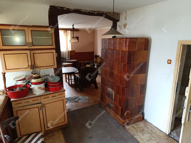 Eladó családi ház, Fertőszentmiklóson 16.5 M Ft, 2 szobás