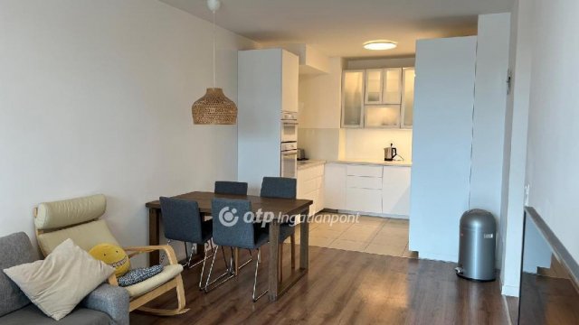 Eladó téglalakás, Budapesten, VIII. kerületben 149 M Ft