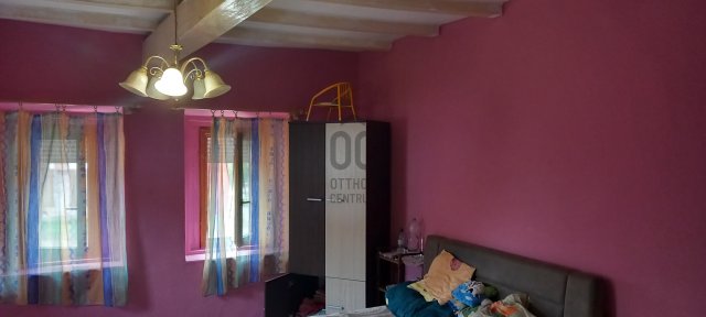 Eladó családi ház, Egyeken 9.8 M Ft, 2 szobás