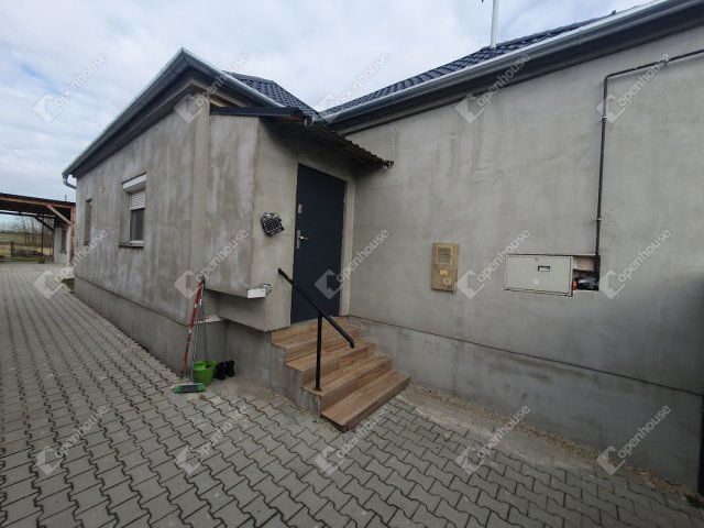 Eladó családi ház, Nagykanizsán 46.9 M Ft, 3 szobás