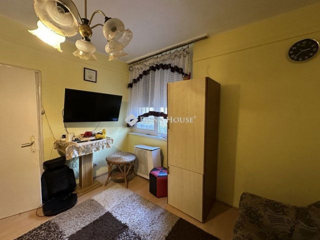 Eladó panellakás, Nagykőrösön 33 M Ft, 2 szobás