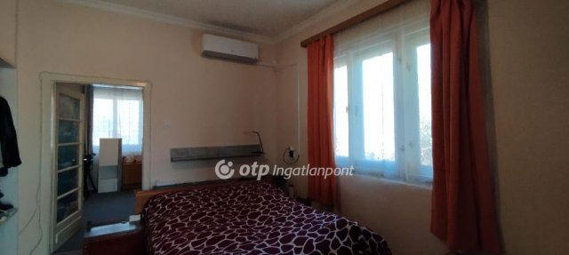 Eladó családi ház, Nagykátán 39 M Ft, 3 szobás