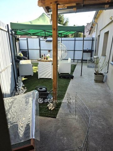 Eladó családi ház, Nagykőrösön 35 M Ft, 2 szobás