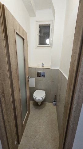 Eladó téglalakás, Komlón, Tompa Mihály utcában 50 M Ft