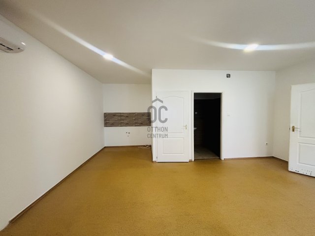 Eladó téglalakás, Tápiószelén 28.99 M Ft, 1 szobás