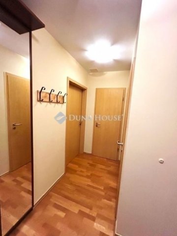 Eladó téglalakás, Budapesten, VI. kerületben 109.9 M Ft