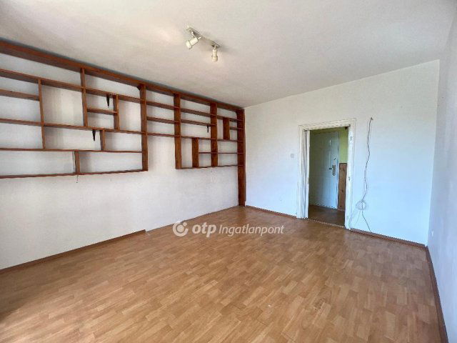 Eladó panellakás, Budapesten, XX. kerületben 54.5 M Ft, 2 szobás