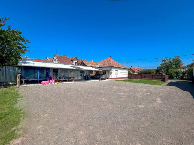 Eladó családi ház, Hajdúszoboszlón, Déryné utcában 71.9 M Ft