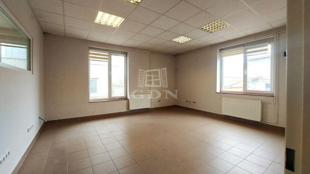 Kiadó iroda, Budapesten, X. kerületben 254 E Ft / hó, 3 szobás