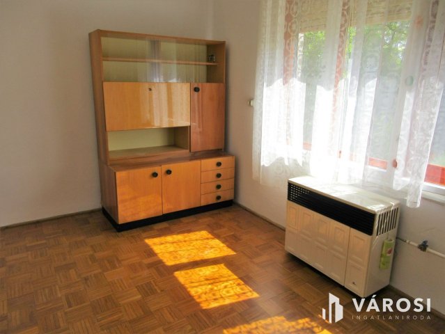 Eladó családi ház, Tótkomlóson 23 M Ft, 4 szobás