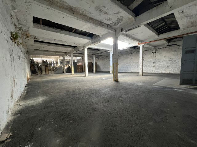 Eladó ipari ingatlan, Budapesten, IV. kerületben, Baross utcában