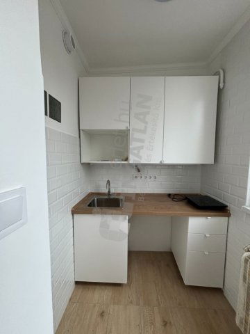 Kiadó téglalakás, albérlet, XIV. kerületben, Ungvár utcában