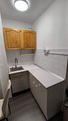 Eladó panellakás, Debrecenben 39.5 M Ft, 1 szobás