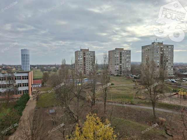 Eladó panellakás, Kiskunfélegyházán 25 M Ft, 1 szobás