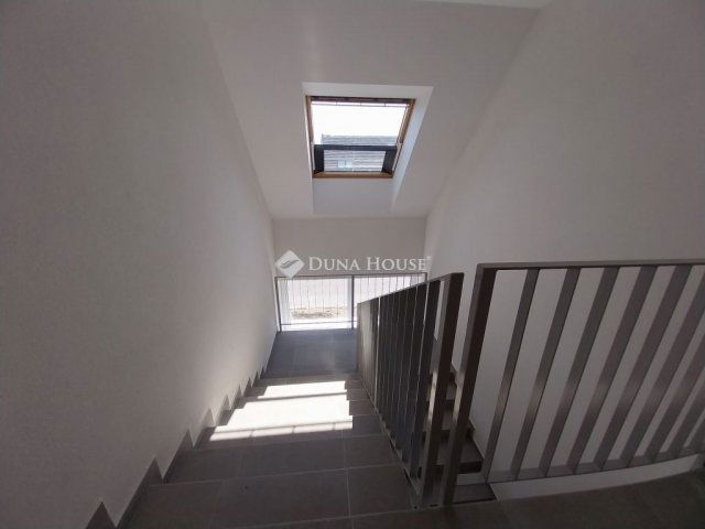 Eladó téglalakás, Hódmezővásárhelyen 41.99 M Ft, 1+1 szobás