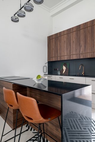 Eladó téglalakás, Budapesten, V. kerületben, Falk Miksa utcában