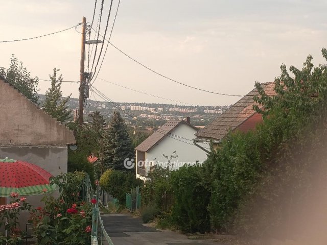 Eladó családi ház, Budaörsön 110 M Ft, 4 szobás