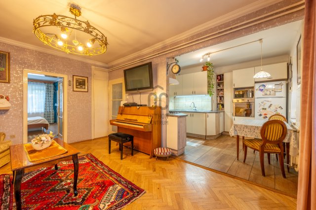 Eladó téglalakás, Budapesten, XV. kerületben, Vasgolyó utcában
