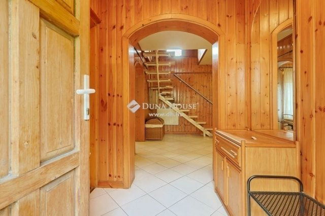 Eladó családi ház, Budapesten, XVIII. kerületben 109 M Ft