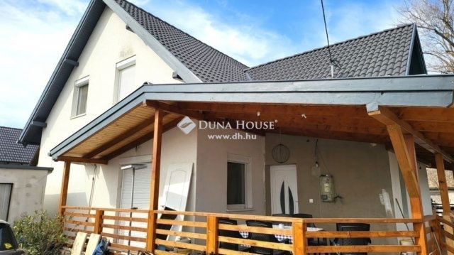 Eladó családi ház, Érden 109 M Ft, 7 szobás