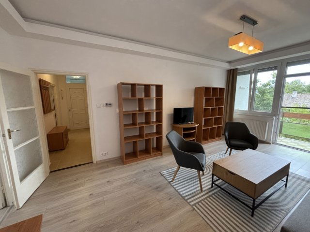 Kiadó téglalakás, albérlet, Szegeden 200 E Ft / hó, 2 szobás