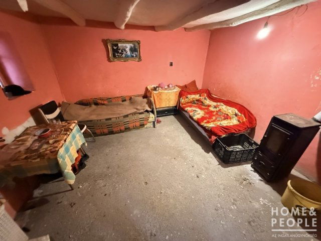 Eladó családi ház, Zákányszéken 17.3 M Ft, 2 szobás