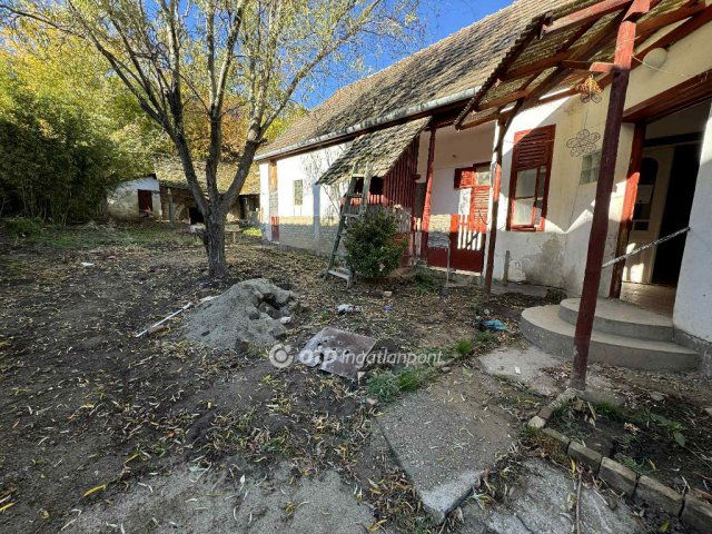 Eladó sorház, Zombán 22.5 M Ft, 2 szobás / költözzbe.hu