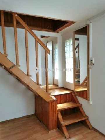 Eladó nyaraló, Tokodon 44.99 M Ft, 5 szobás