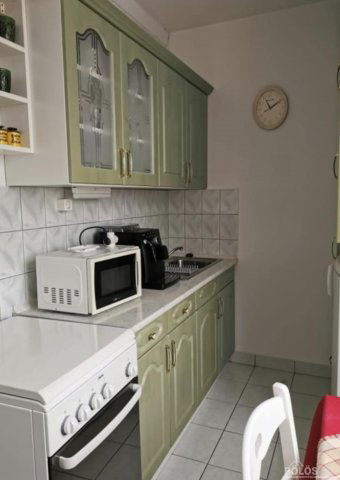 Kiadó téglalakás, albérlet, Béren 180 E Ft / hó, 2 szobás