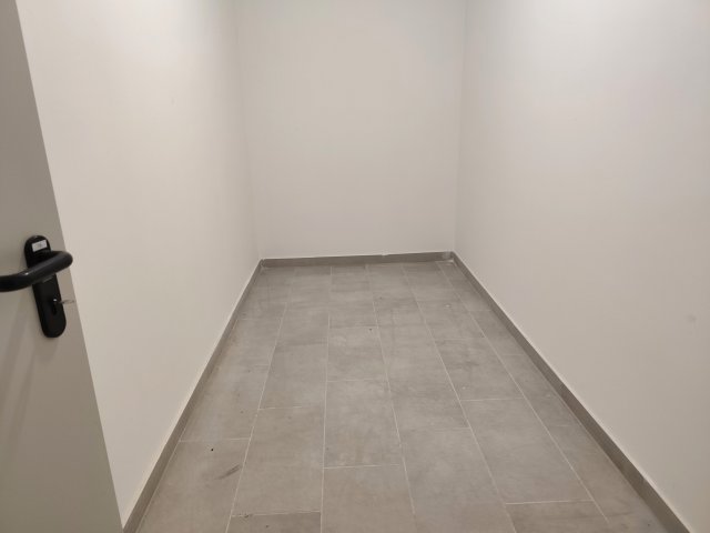 Eladó ipari ingatlan, Komáromban, Bem József utcában 3.99 M Ft