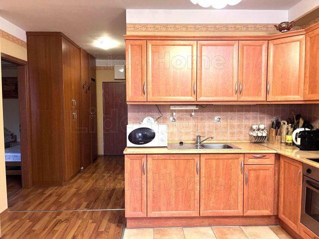 Eladó téglalakás, Siófokon 99 M Ft, 2 szobás