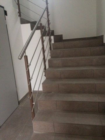 Kiadó iroda, Győrött, Szent Imre úton 230 E Ft / hó