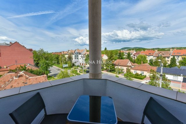 Kiadó téglalakás, albérlet, Egerben 360 E Ft / hó, 2 szobás
