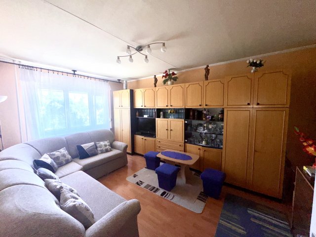 Eladó panellakás, Székesfehérvárott, Palotai úton 45.9 M Ft