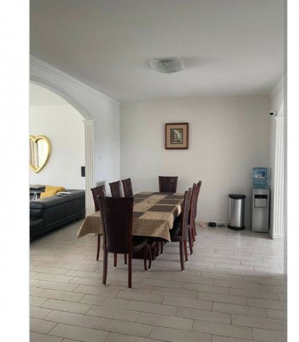 Eladó üzlethelyiség, Debrecenben 280 M Ft, 6 szobás