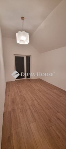Eladó családi ház, Budapesten, XVII. kerületben 185 M Ft