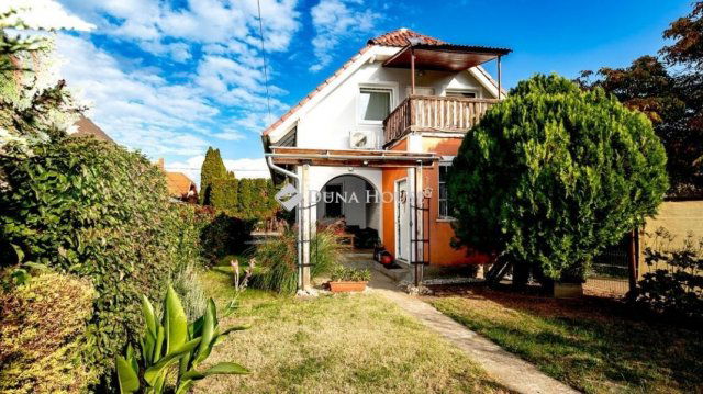 Eladó téglalakás, Siófokon 78 M Ft, 3+1 szobás