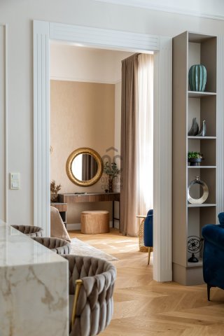 Eladó téglalakás, Budapesten, V. kerületben, Fehér Hajó utcában