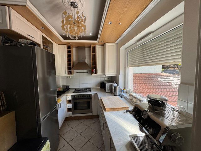 Eladó téglalakás, Hévízen 63.9 M Ft, 3 szobás