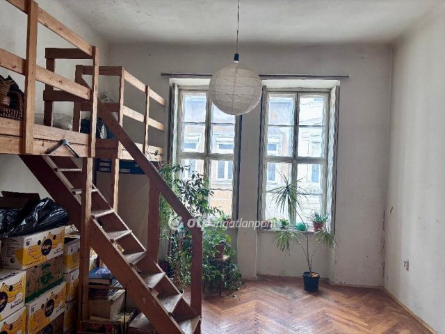 Eladó téglalakás, Budapesten, VIII. kerületben 94.9 M Ft