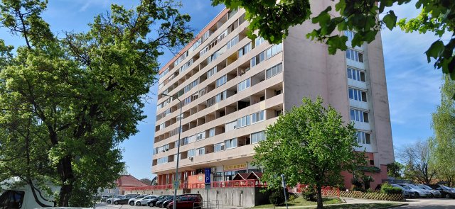 Eladó panellakás, Székesfehérvárott 47.5 M Ft, 2 szobás