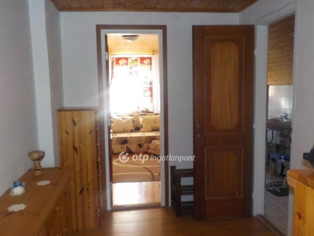 Eladó családi ház, Igalon 49.9 M Ft, 4+2 szobás